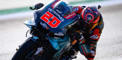 Pakai Mesin Baru, Quartararo Jauh Dari Vinales thumbnail